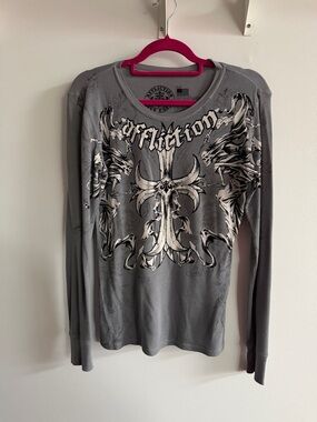 Affliction Gray Long Sleeve Graphic Tee with White and Black Cross